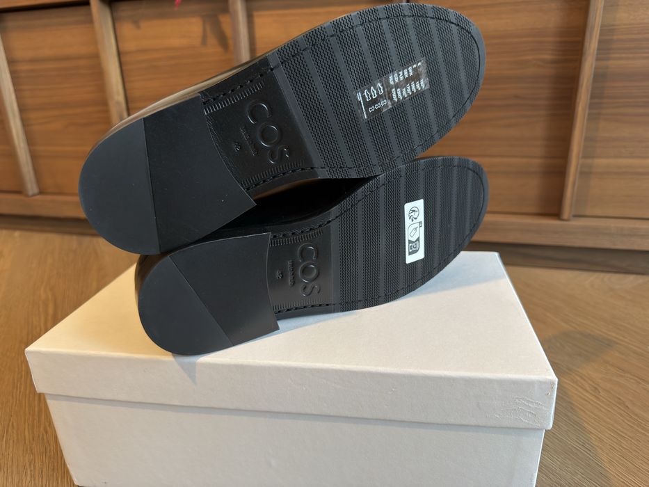 COS Loafers din piele