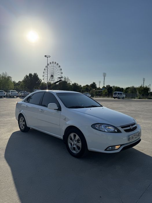 Gentra elegant plus full lyukli