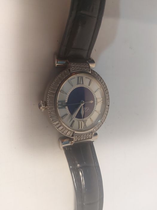 Женские часы Chopard