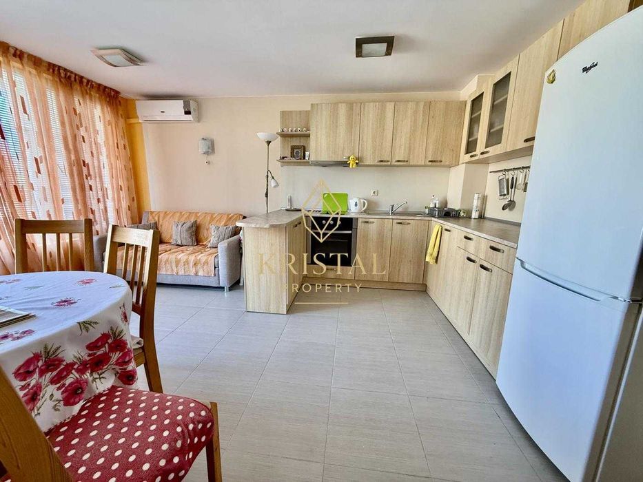 Продава се Двустаен апартамент в Свети Влас - 56 кв.м за 1461 €/кв.м - Снимка #1