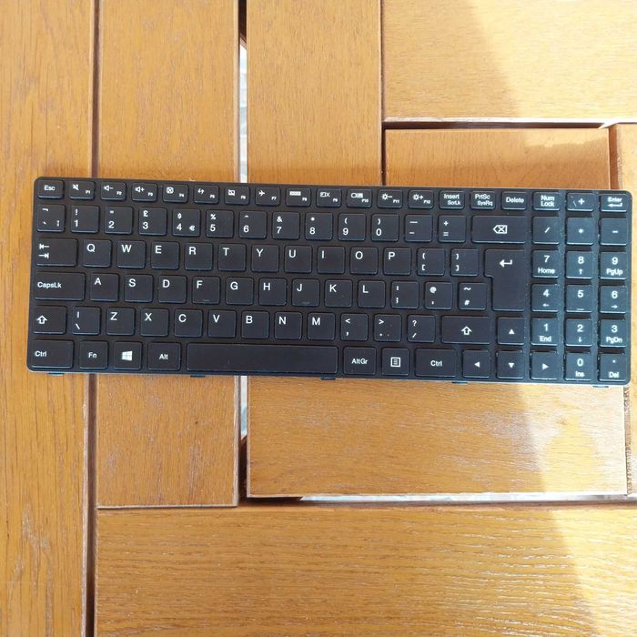Tastatura Lenovo IdeaPad 100-15IBD, MODEL 80 QQ ,Neagra Originala.