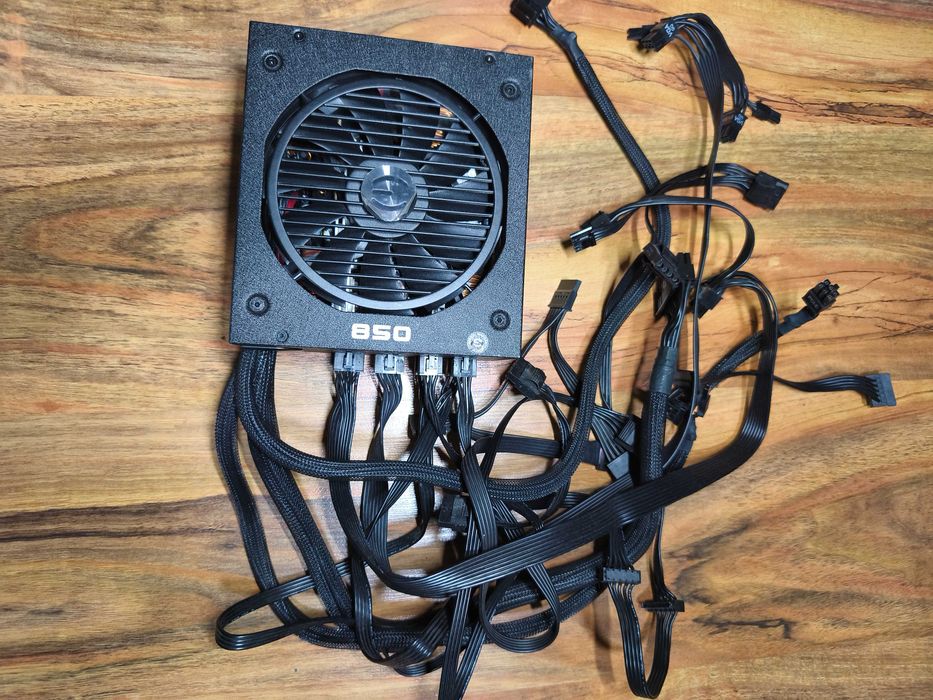 Захранване EVGA 850 BQ 850W Bronze Полумодулно