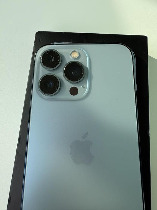 iPhone 13 pro/128гб/Син