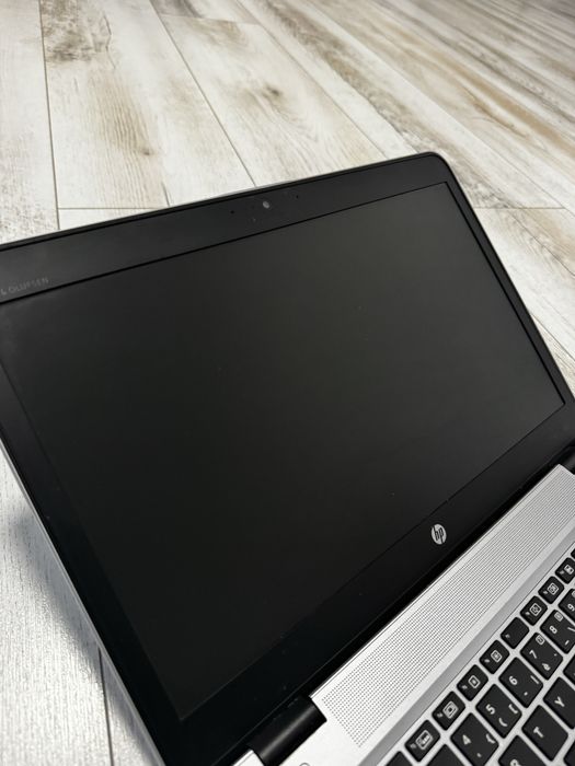 Laptop hp i5 generatia 6  8gb ram ddr4 ssd elitebook