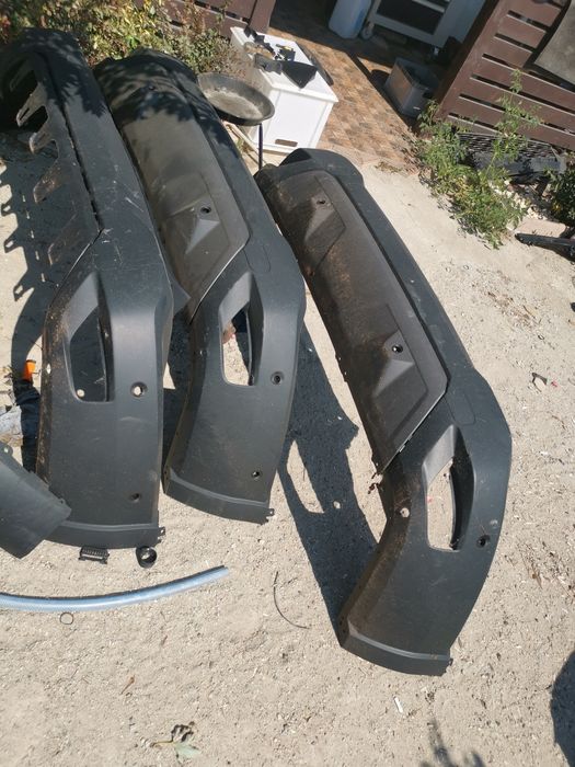 Spoiler bară spate dacia bigster