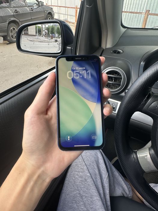 Продам Айфон 12 мини 64gb