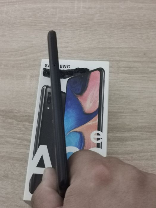 Samsung Galaxy A20e