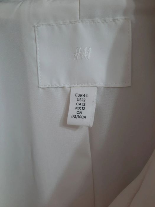 Trenci alb prăfuit hm