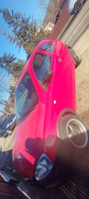 Opel Corsa 1.3 Diesel, 2006 – impecabilă + motor funcțional inclus
Vân