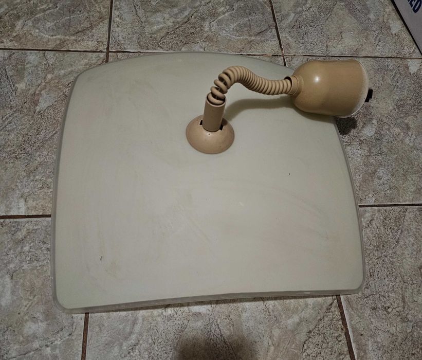 Лампа , плафон за таван