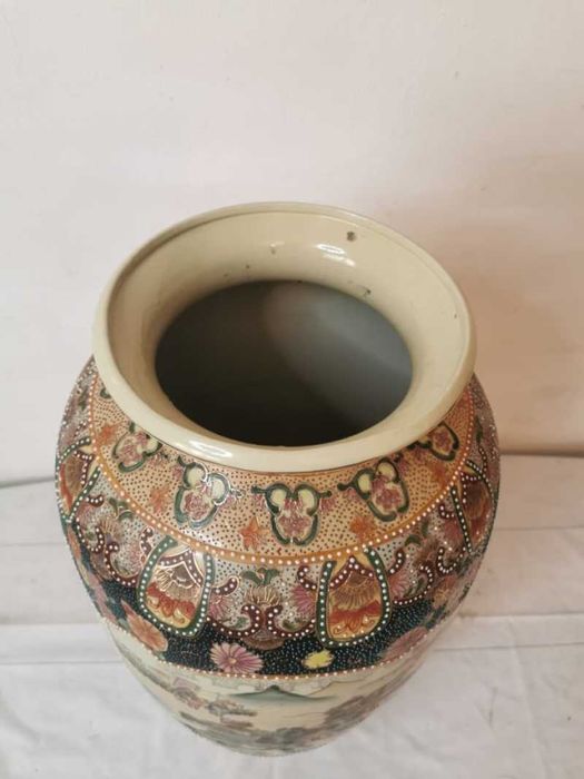 Vaza cu tenta chinezeasca