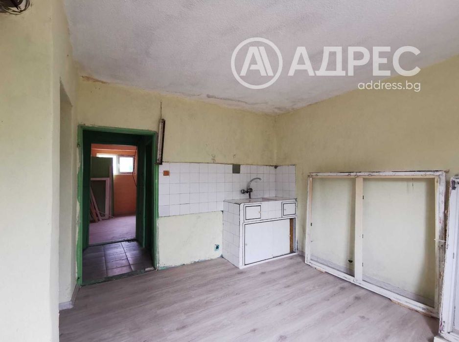 Продава се Къща в с. Ново село, Област Русе - 249 кв.м за 398 €/кв.м - Снимка #14