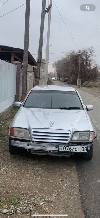 Модель. W 202. Мерс