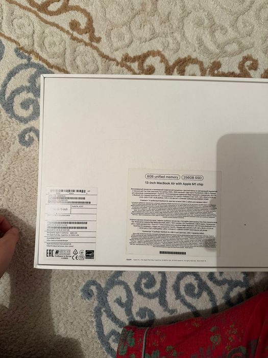 MacBook Air  M1,2020