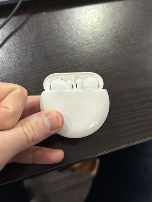 Casti Huawei FreeBuds 4