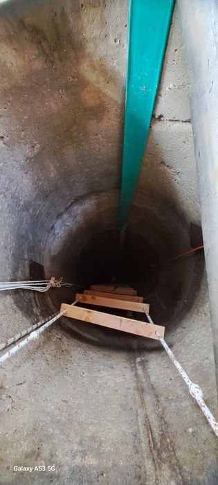 Ръчно почистване на кладенци, герани, бунари