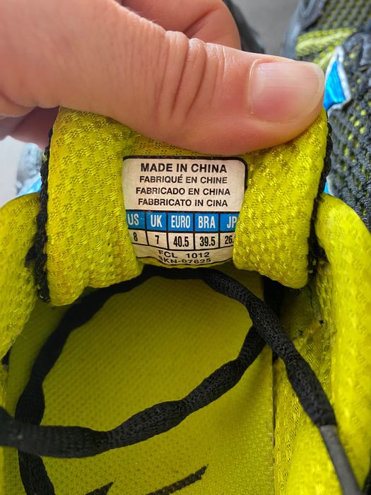 Маратонки Mizuno Wave Harrier 3