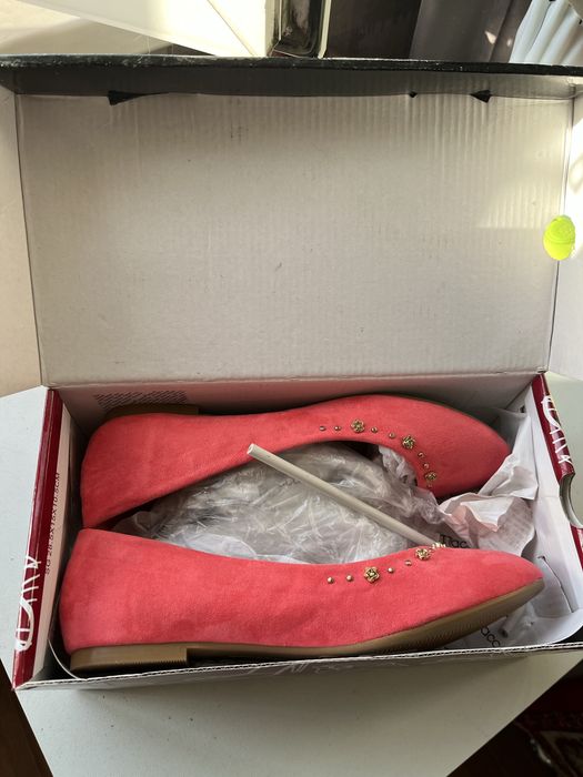 Продам обувь новая,не подошел размер