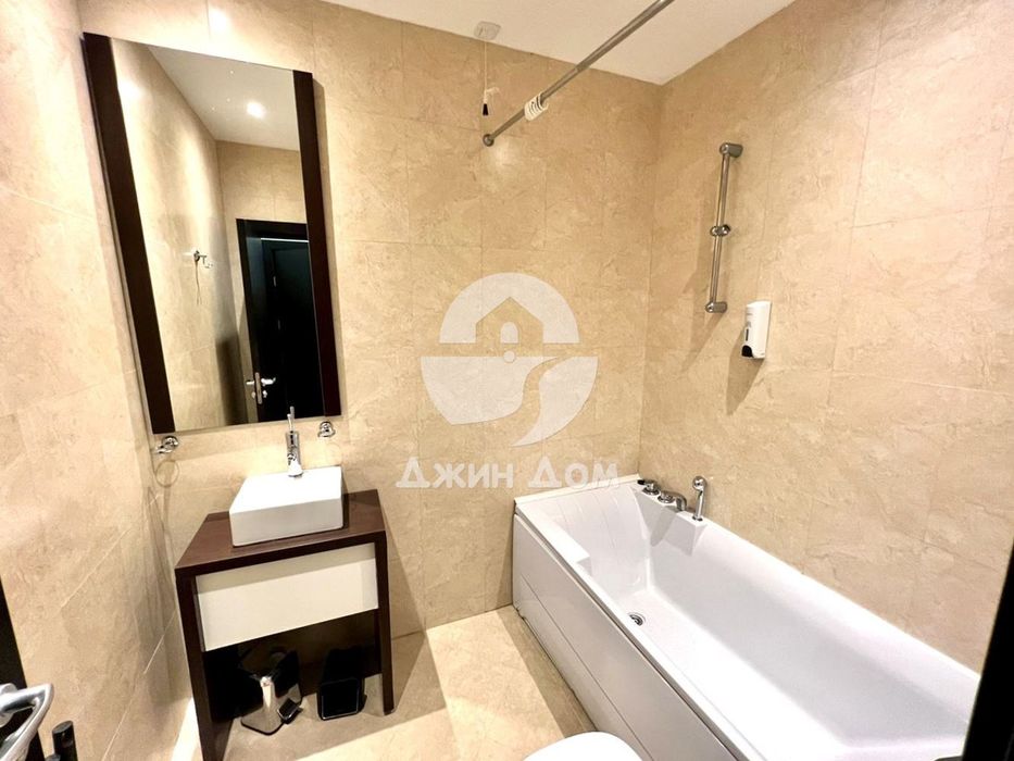 Продава се Тристаен апартамент в Свети Влас - 100 кв.м за 1500 €/кв.м - Снимка #9