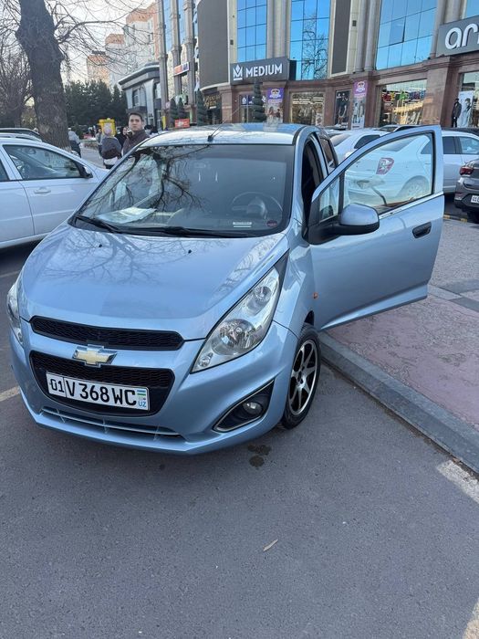 Продам Спарк 2012