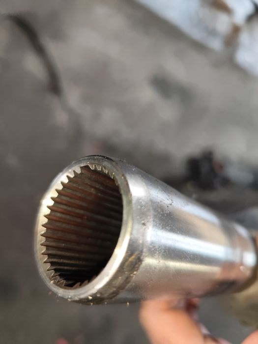 Кардан-Кардани-Nissan Navara D40-2.5dci-174кс-2006г