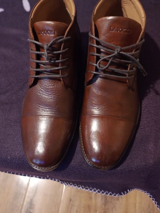 Încălțăminte bărbați.