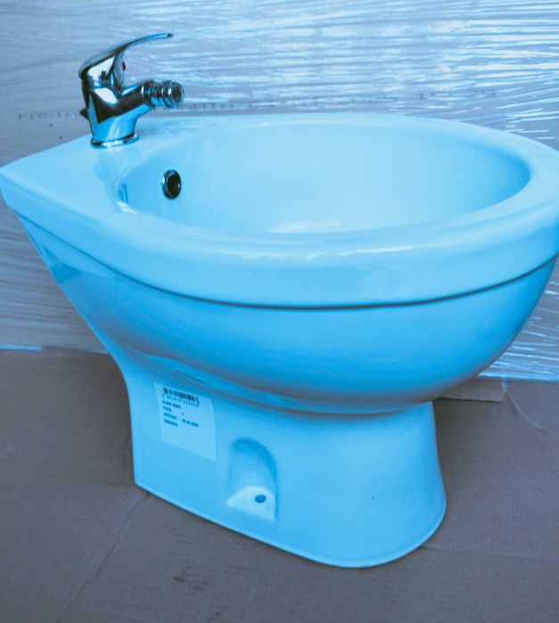 Bideu ceramic nou alb cu baterie și scurgere incluse, obiect sanitar baie, bideu baie modern, calitate premium, 0740616525
