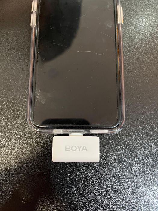 Продаю петличку BOYA