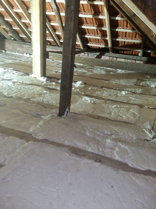 Izolatii spuma poliuretanica