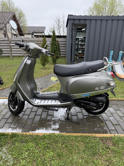 Turbho RL50 ! Scuter fara permis 4timp ! Doar 1339 km ! Ca Nou ! Carte RAR !