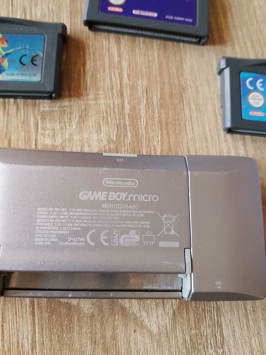 Game boy micro.