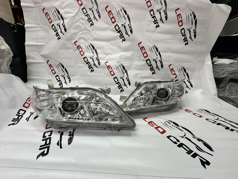 Фары на Toyota camry 40