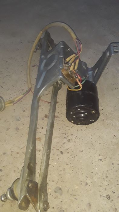 Трапеция дворника москвич