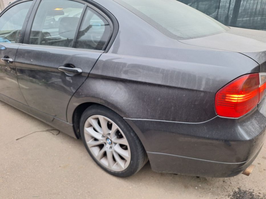 Haion triple  far tragar ușa aripi bmw e90 318 i 2006