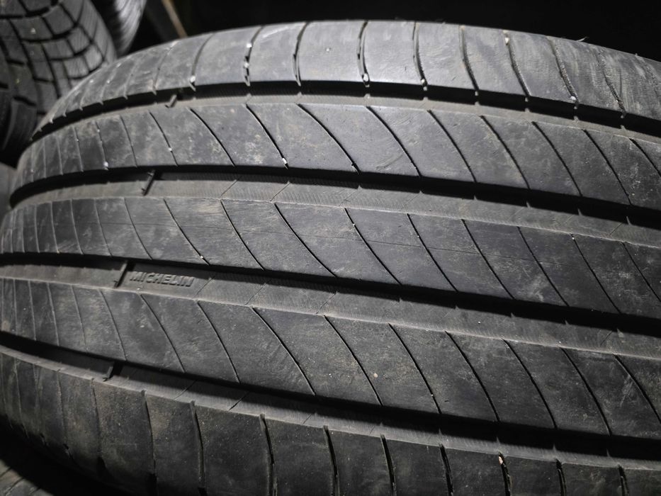 4бр Летни гуми 225 55 18 - Michelin