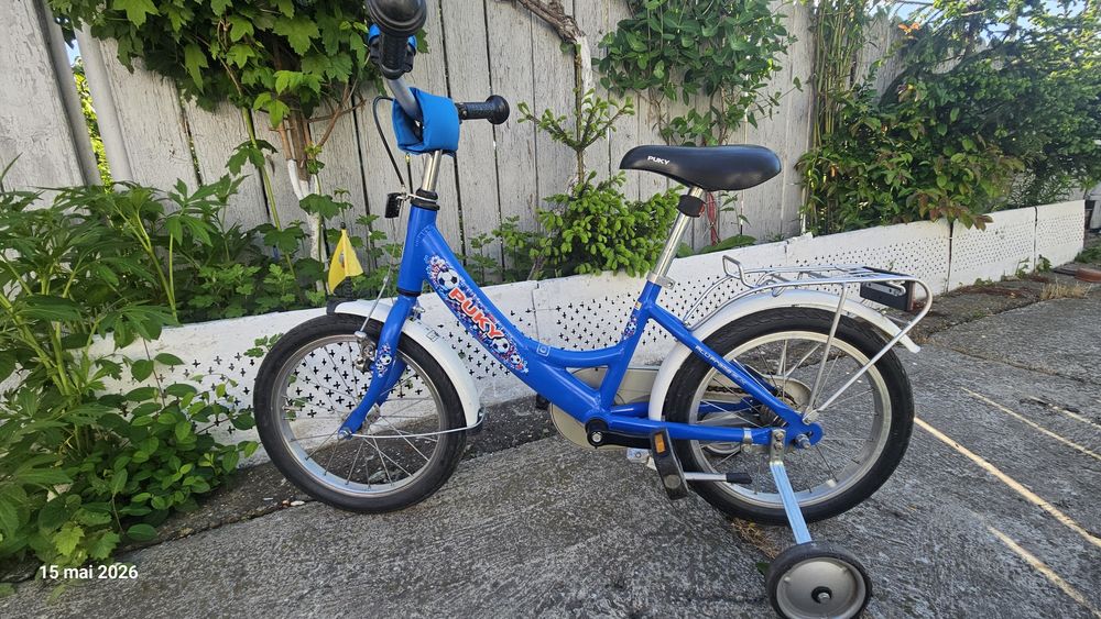Bicicleta Puky 16 inch băieți cu roți ajutatoare