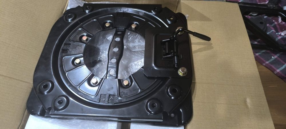 Конзола за направа на въртяща седалка