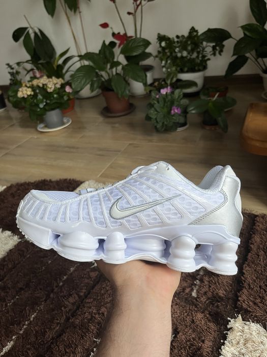 Nike Shox White 42