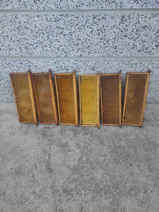 Изградени магазинни рамки