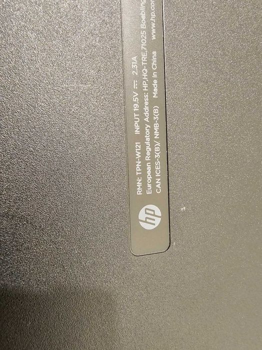 Laptop HP "17 Intel i3 gen 6 SSD 240gb model: tpn-w121