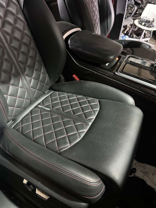 Audi Q8/SQ8/RSQ8 Спортен кожен салон.