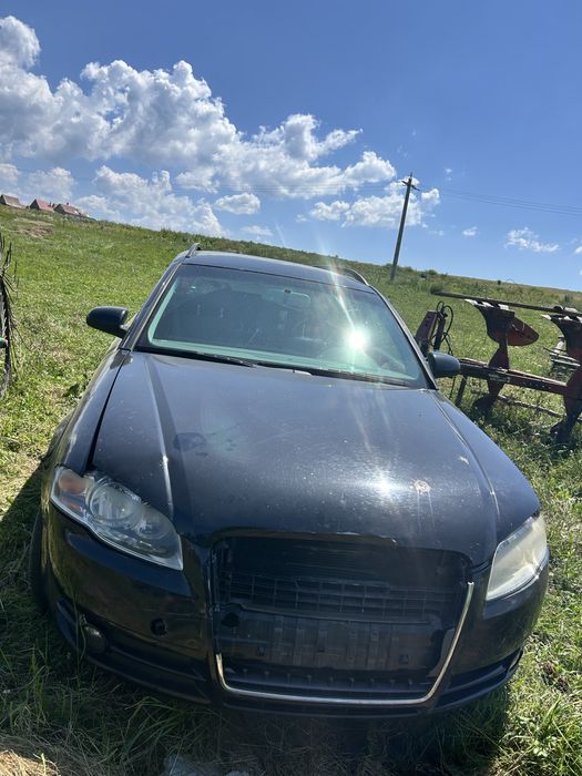 Vand audi a4 b7 avariat