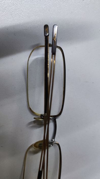 Vând ochelari de vedere Longines