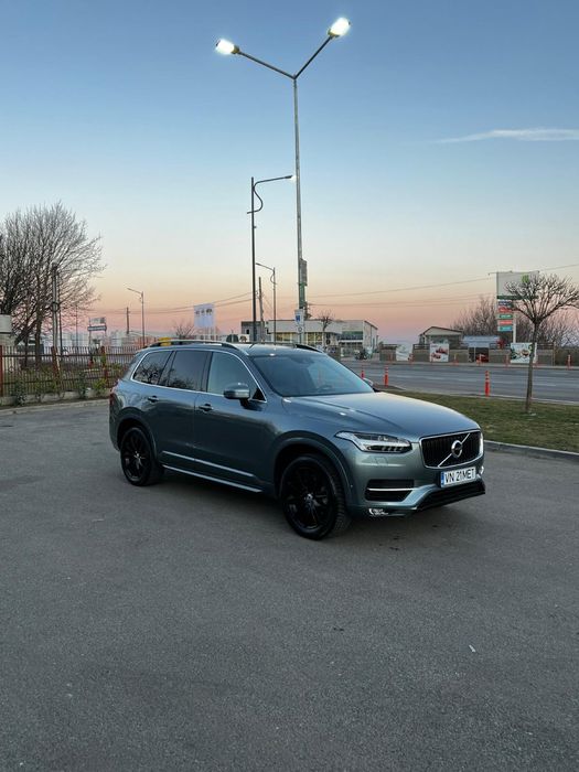De vanzare Volvo XC90 4x4 7 locuri