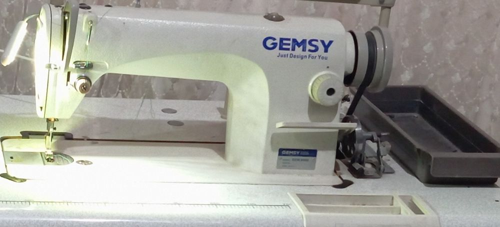 Tekuvchilik mashinasi