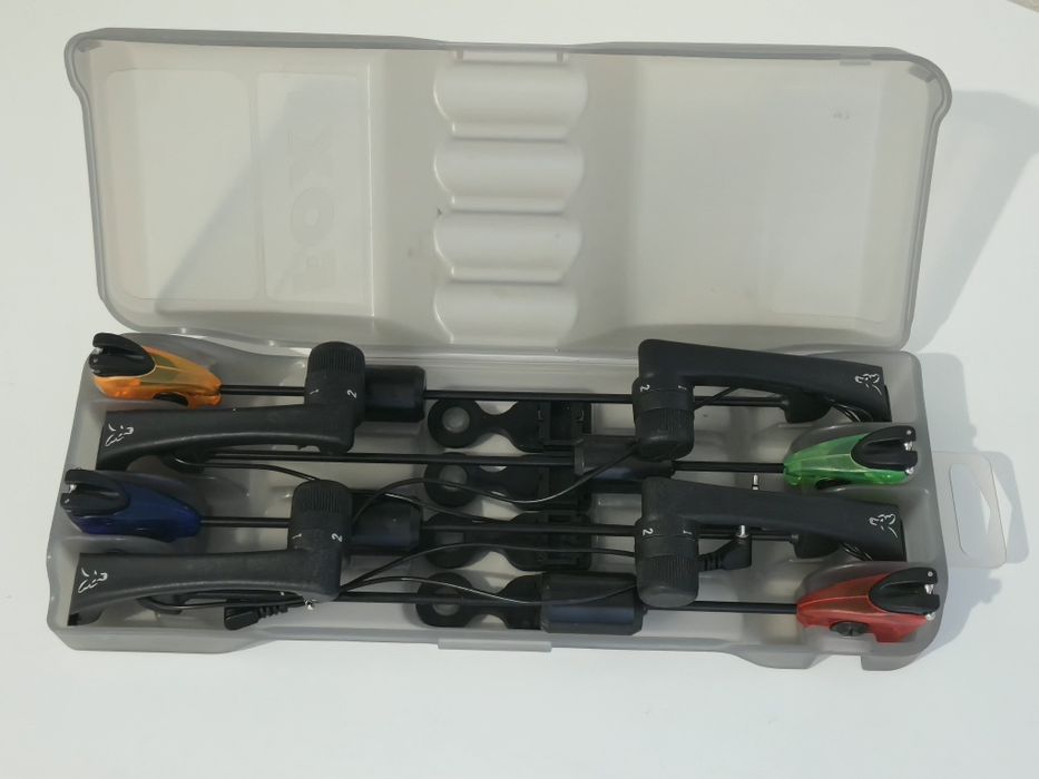 Vand Set 4 Swingere Fox Illuminated Euro Mk2