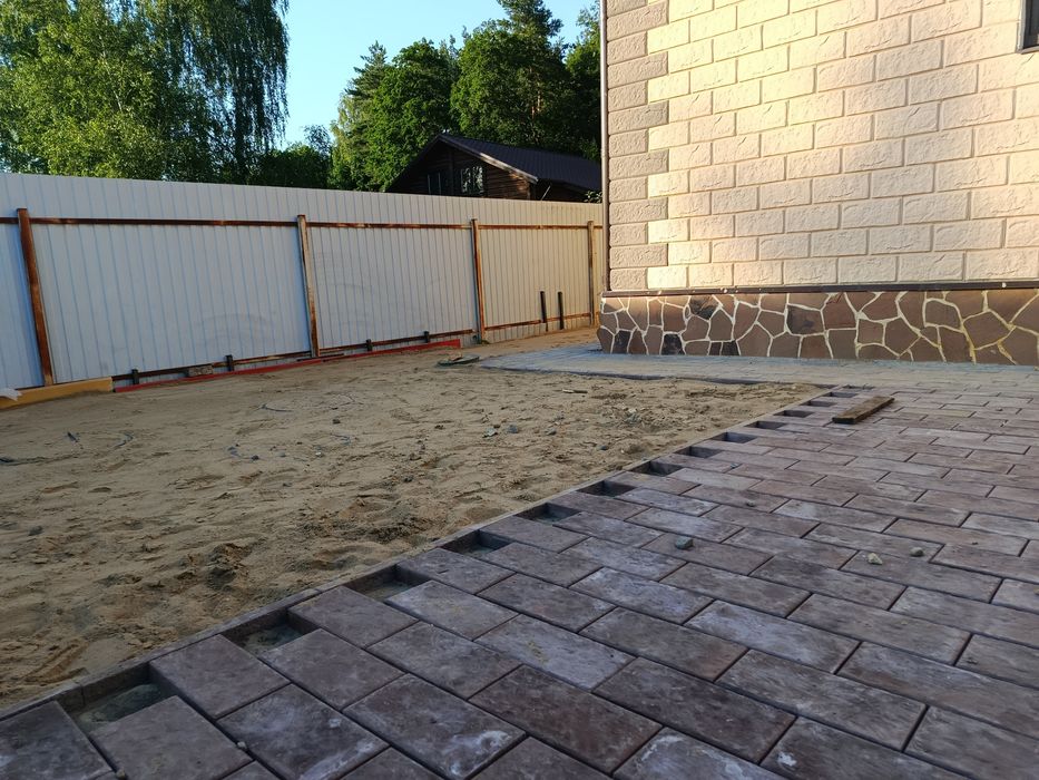 Универсальный строительный бригада