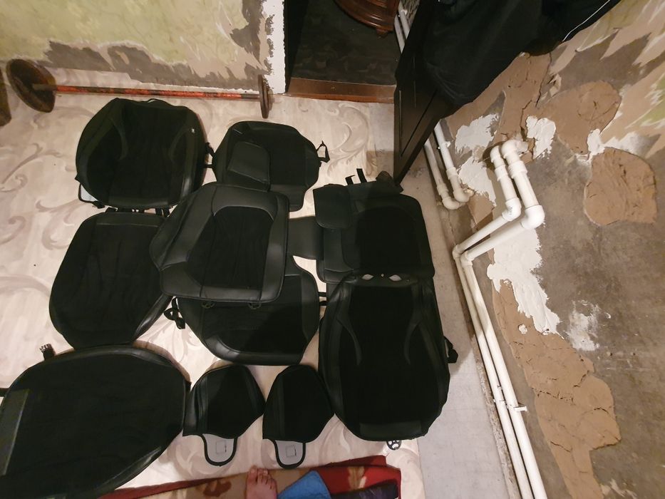 Уневерсальные чехлы