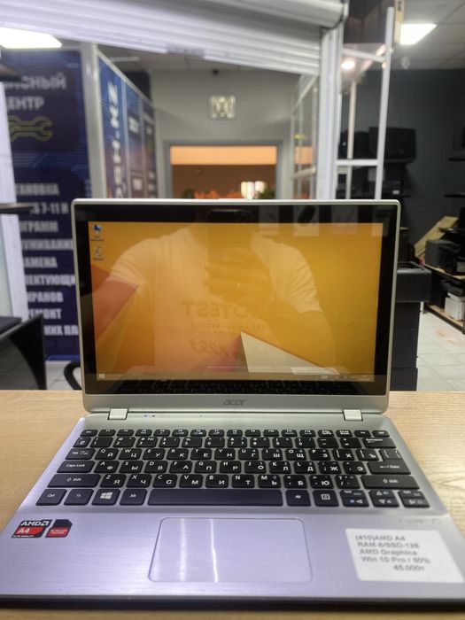 Компактный ноутбук Acer AMD A4/RAM6/SSD128