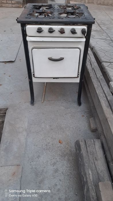 Sotiladi gaz Plita VA kir yuvish mashinasi